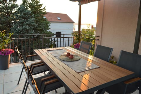 Patio, Balcony/Terrace