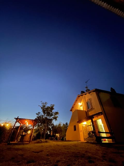 Casale Viridi - nel fresco delle colline Umbre Farm Stay in Umbria