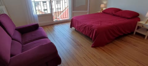 Appartement 83 m2, 4 lits , 5 Pers, 100 m de la gare, Confortable et Lumineux Apartment in Le Havre