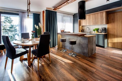 Living room, kitchen