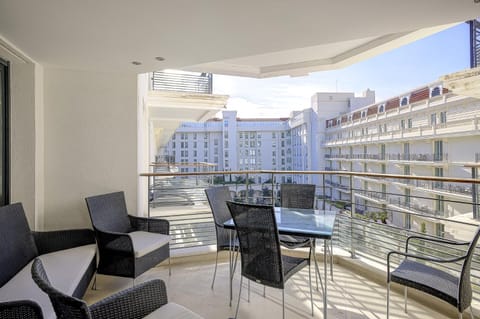 Carlton Riviera Cannes Apartment in Cannes