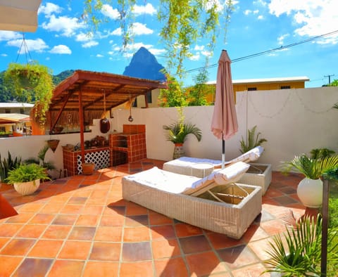 Balcony/Terrace, sunbed