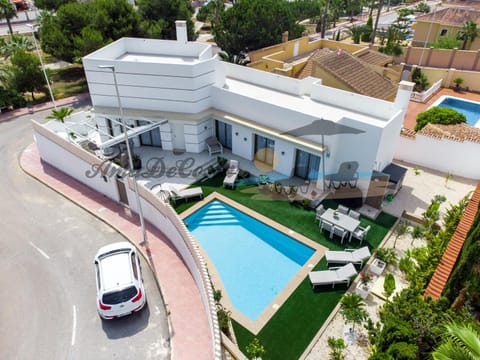 Property building, Bird's eye view