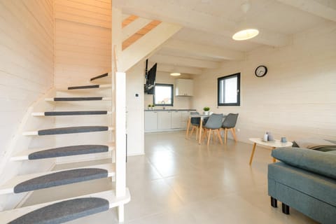 SANMAR-Całoroczne domki nad morzem w Dziwnówku House in West Pomeranian Voivodeship, Poland