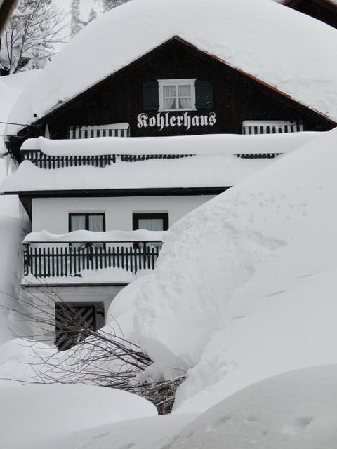 Property building, Winter
