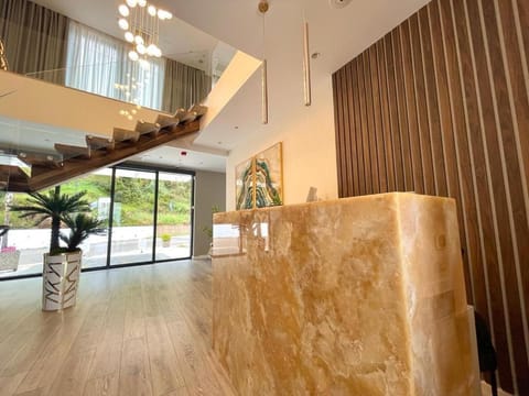 EBBI HOTEL Hotel in Vlorë County, Albania