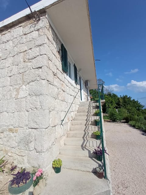 Apartman Anna Villa in Podstrana