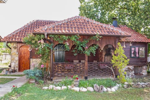 Vajat BB House in Zlatibor District, Serbia