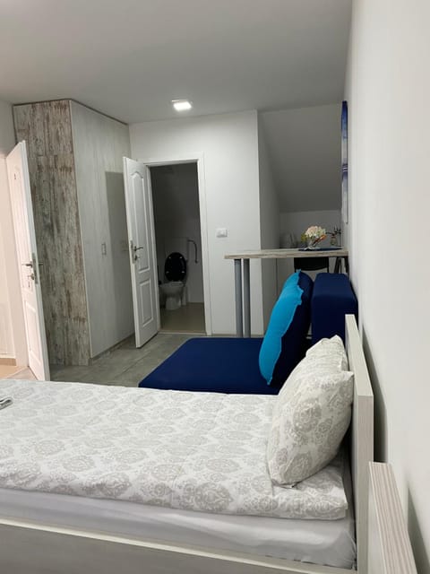 OMIS Rooms Apartment hotel in Vojvodina