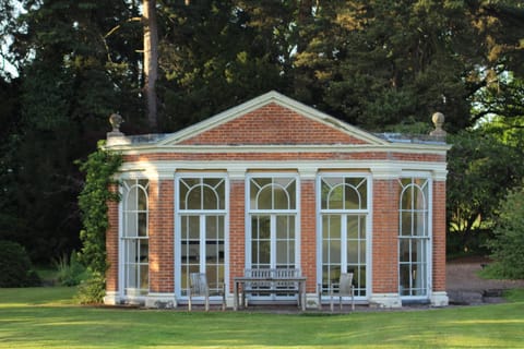 Henley Hall, Ludlow Apartment in Wales
