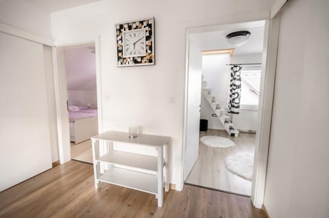 APARTMA VESTER - Large 3-Bedroom Near Bled Apartment in Carinthia, Austria