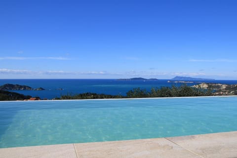 Sea view, Swimming pool