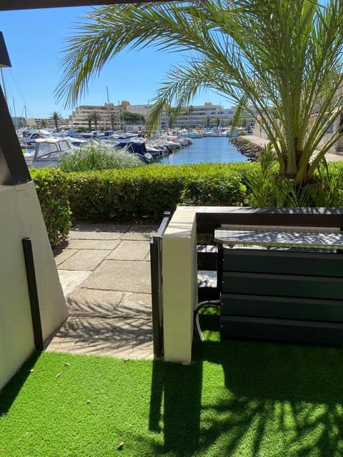 Day, Garden, Sea view