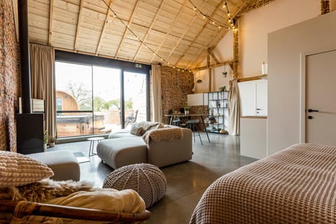 De Hoeveschuur Bed and Breakfast in Flanders