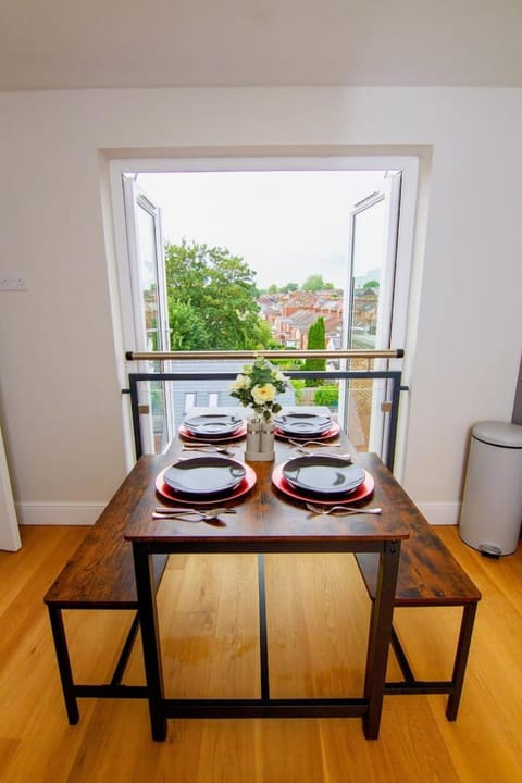 Dining area, Breakfast