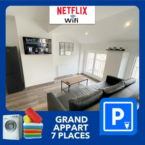 TV and multimedia, Coffee/tea facilities, Living room, Seating area, Bedroom, hair dryier, heating, internet, microwave, oven, stove, toaster, towels, washing machine, dryer, kitchen