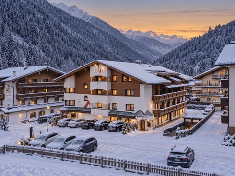 Property building, Winter