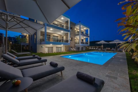 Sea Wind Luxury Apartments with Pool Kassandra Halkidikι Apartment in Halkidiki