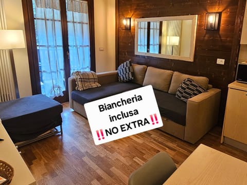 Living room, Seating area, Text overlay