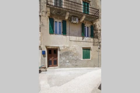 Apartment Eša Apartment in Komiža