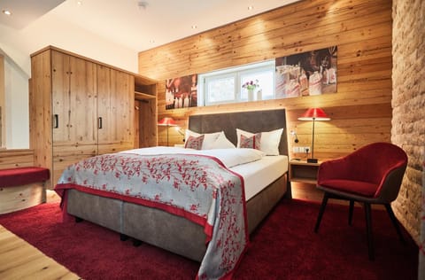 Staff, Photo of the whole room, Bedroom