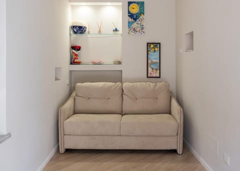 Seating area, wardrobe, air conditioner