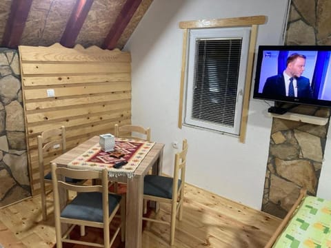 GUEST HOUSE TEA 2 ORGANIC FOOD AND DEGUSTATION TEA House in Montenegro