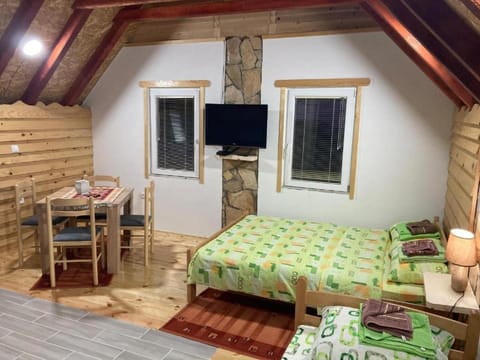 GUEST HOUSE TEA 2 ORGANIC FOOD AND DEGUSTATION TEA House in Montenegro