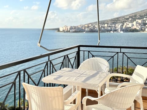 View (from property/room), Balcony/Terrace, Sea view