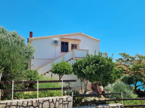 Apartments Ivan Apartment in Zadar County