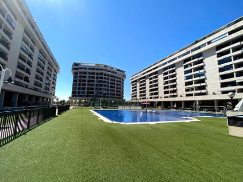 Garden, Swimming pool
