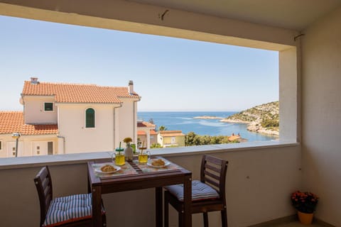 Balcony/Terrace, Dining area