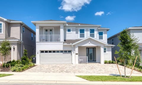 Energetic Bright 9 Bdrm Villa With Theater at Encore House in Bay Lake