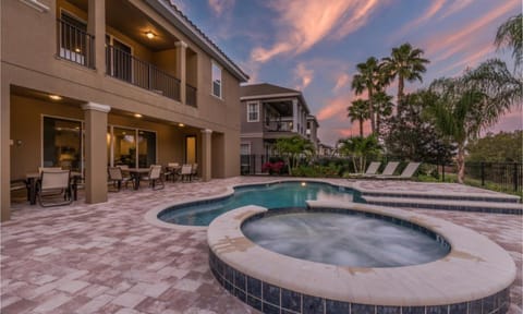 Spacious 13 Bdrm Oasis with Large Pool and Deck at Reunion House in Four Corners