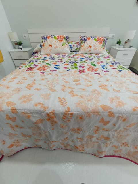 Orange Apartments Apartment in Alicante