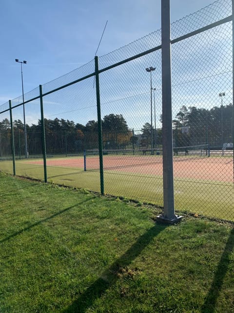 Uroczy apartament z basenem i kortem tenisowym Apartment in West Pomeranian Voivodeship, Poland