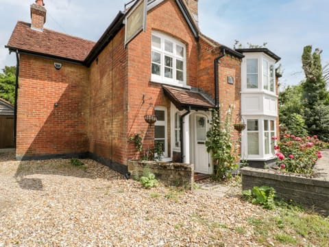 Oakapple Cottage House in Lyndhurst