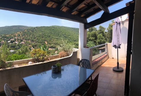 View (from property/room), View (from property/room), Balcony/Terrace, Balcony/Terrace, Landmark view, Landmark view