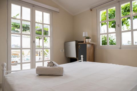 Sea View Residence Country House in Argolis, Greece