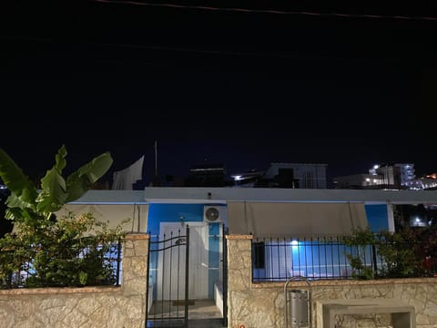 Elton Tafa guesthouse Bed and Breakfast in Ksamil