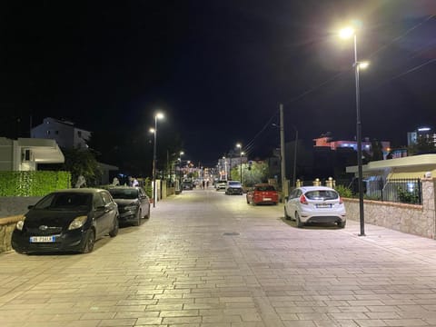 Elton Tafa guesthouse Bed and Breakfast in Ksamil