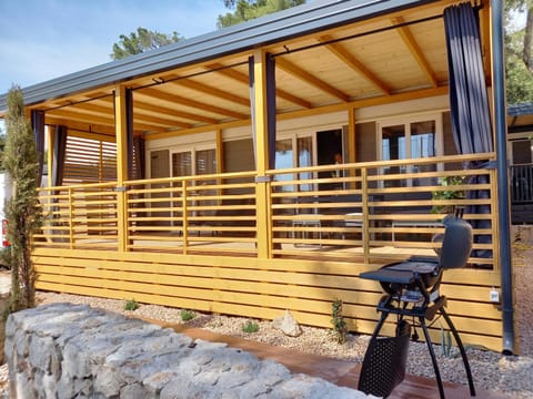 Mobile home AGAVA Campground/ 
RV Resort in Biograd na Moru