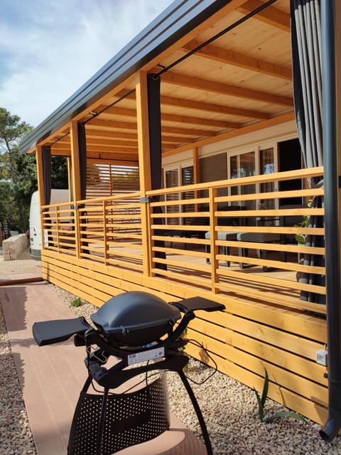 Mobile home AGAVA Campground/ 
RV Resort in Biograd na Moru