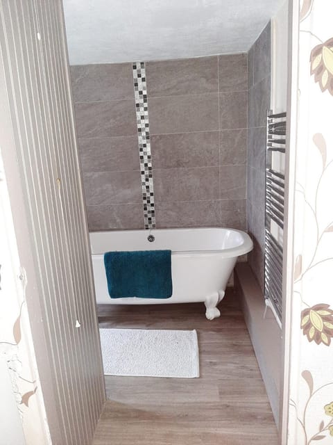 Property building, Bathroom