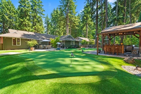 The House at Gery National House in Lake Oswego