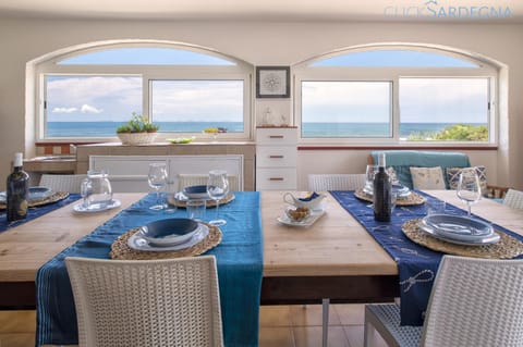 Natural landscape, Dining area, Sea view
