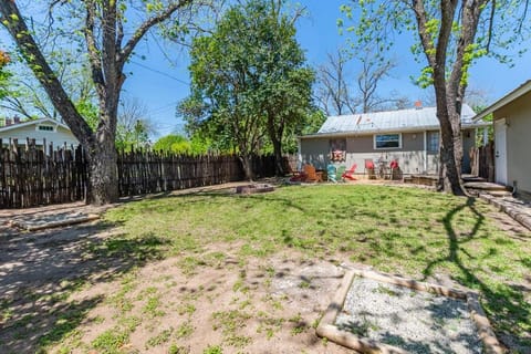 Beverly Haus House in Fredericksburg