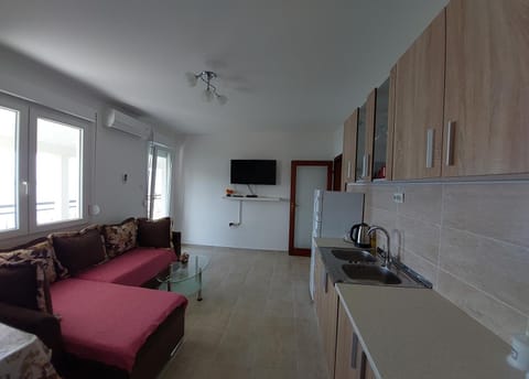 Apartman G 60 Apartment in Kotor Municipality