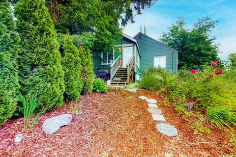 River View House House in Springfield