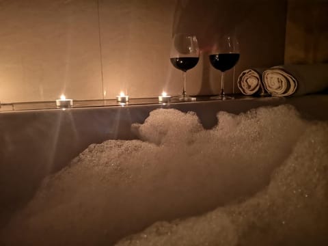 Bathroom, Spa and wellness centre/facilities